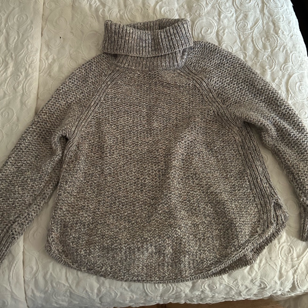 Great condition, like new. Size large.